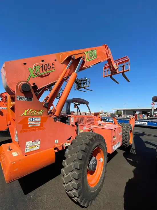 2017 XTREME XR1055 Forklift