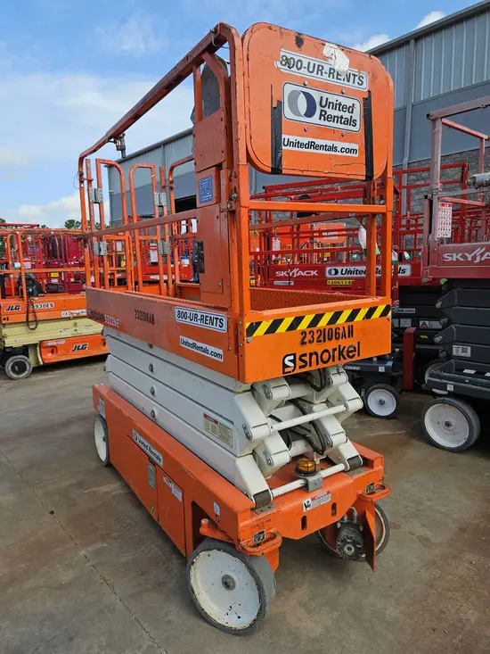 2019 Snorkel S3226E Scissor Lift