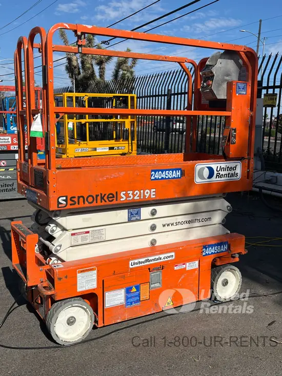 2019 Snorkel S3219E Scissor Lift