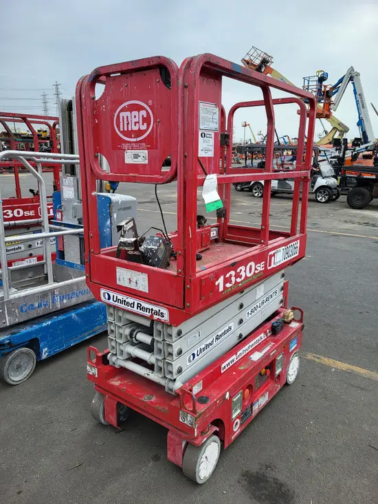 2019 MEC 1330SE Scissor Lift
