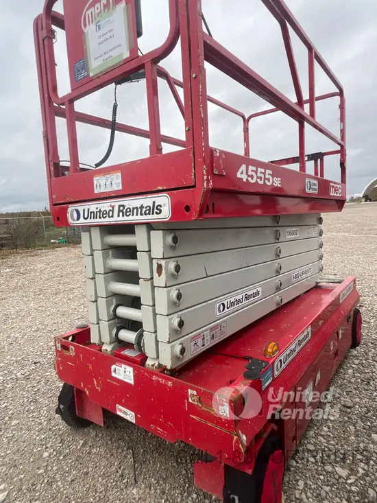 2017 MEC 4555SE Scissor Lift
