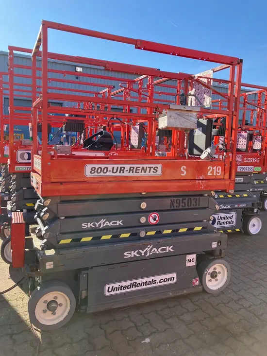 2016 Skyjack SJIII3219 Scissor Lift