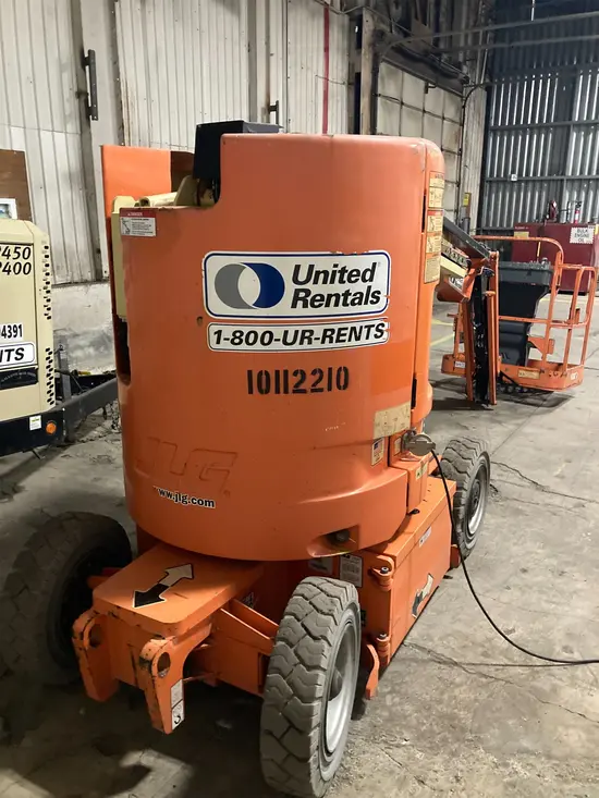 2013 JLG E300AJP Articulating Boom Lift