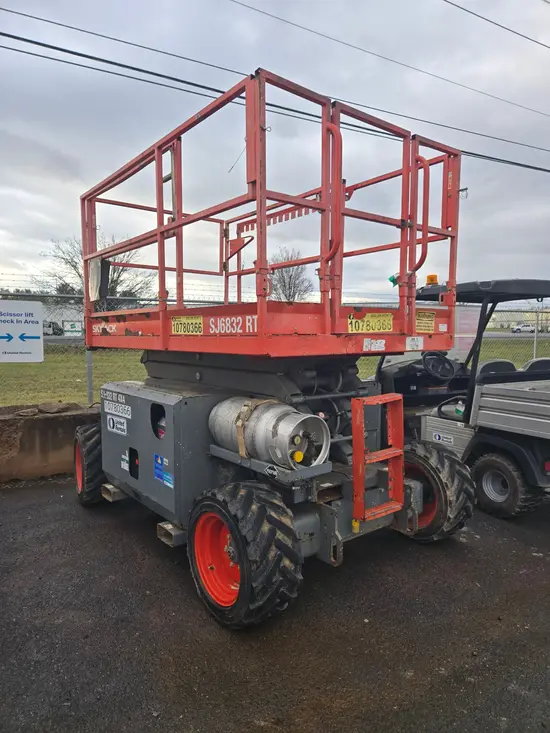 2018 Skyjack SJ6832RT Rough Terrain Scissor Lift