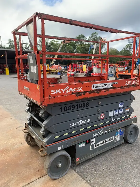2016 Skyjack SJIII4632 Scissor Lift