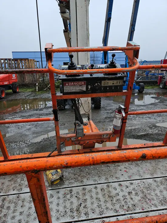 2015 Snorkel TB86J Boom Lift