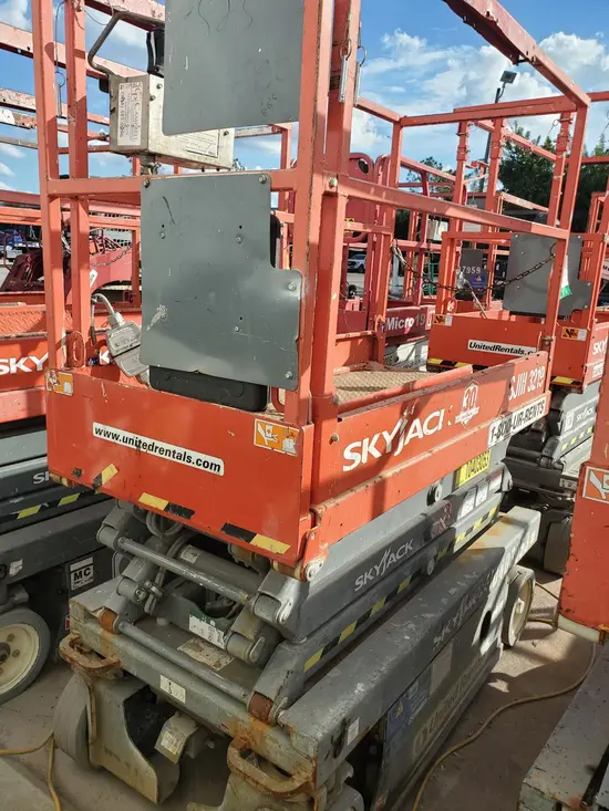 2015 Skyjack SJIII3219 Scissor Lift