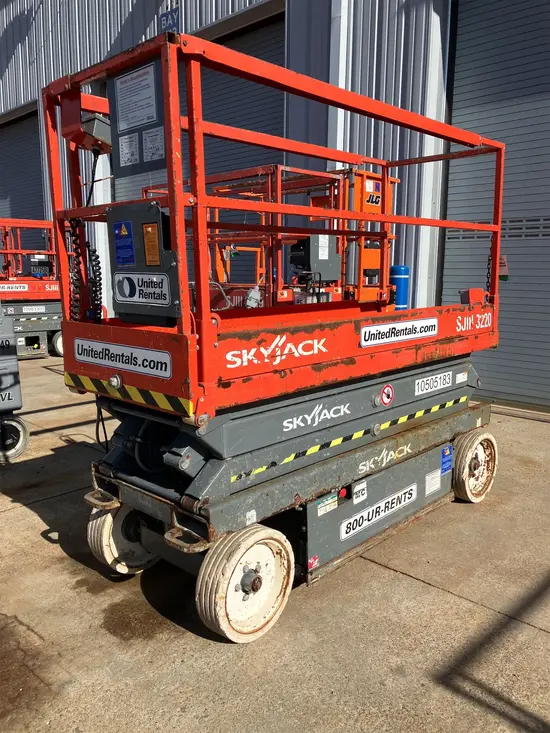 2016 Skyjack SJIII3220 Scissor Lift