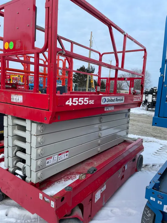 2019 MEC 4555SE Scissor Lift