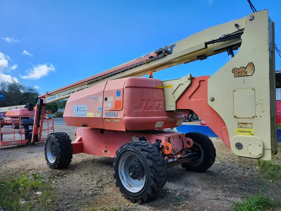 2017 JLG 800AJ Articulating Boom Lift