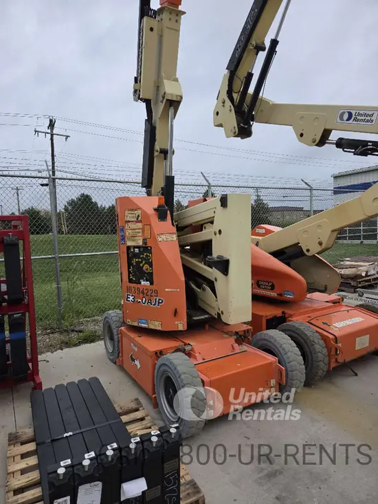 2015 JLG E300AJP Articulating Boom Lift