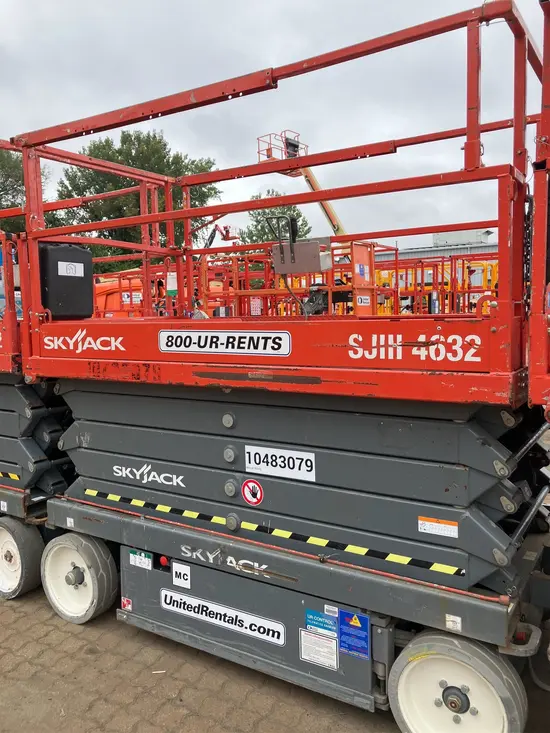 2016 Skyjack SJIII4632 Scissor Lift