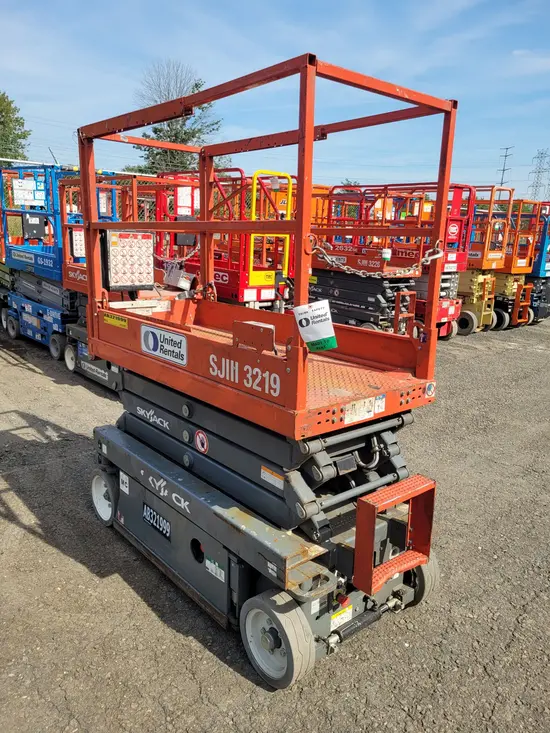 2017 Skyjack SJIII3219 Scissor Lift