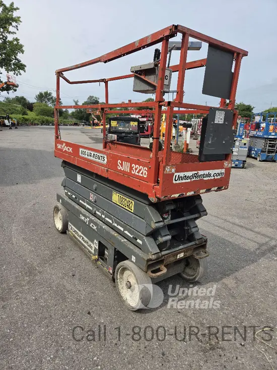 2018 Skyjack SJIII3226 Scissor Lift