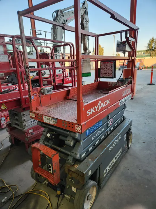 2018 Skyjack SJIII3219 Scissor Lift