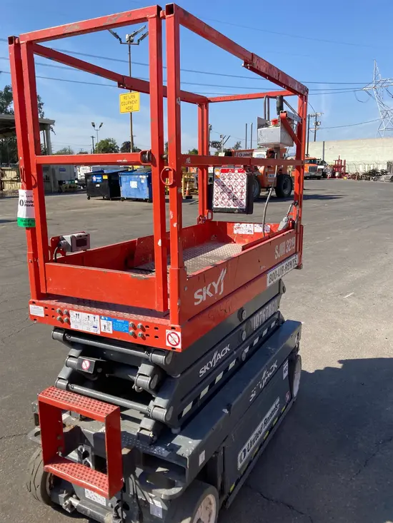 2018 Skyjack SJIII3219 Scissor Lift