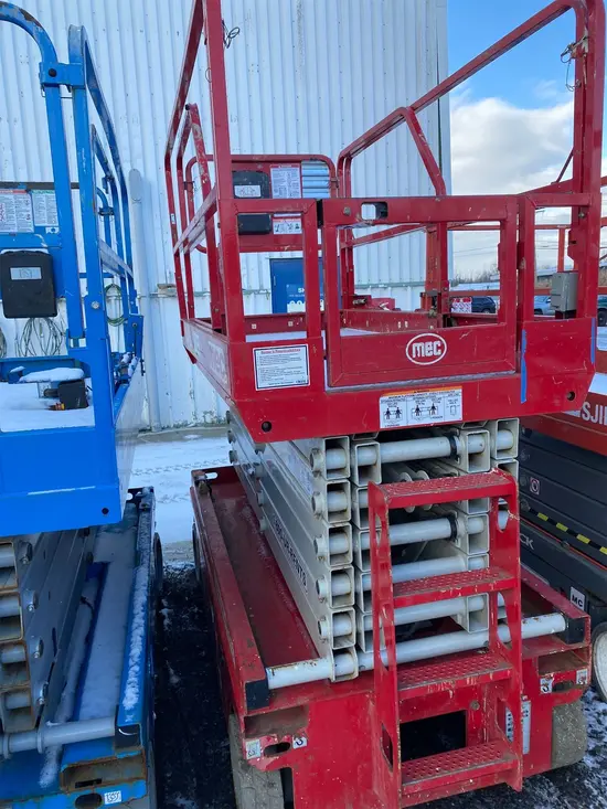 2017 MEC 4046SE Scissor Lift