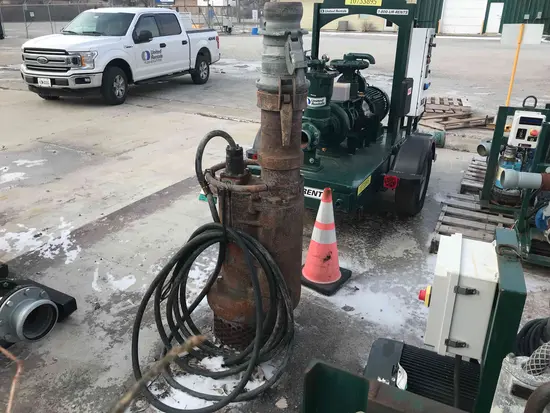 2008 Tsurumi Pump 8 ELE SUB 35HP3 Pump
