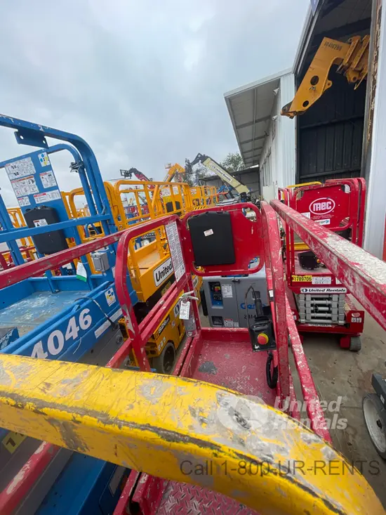 2019 MEC 1330SE Scissor Lift