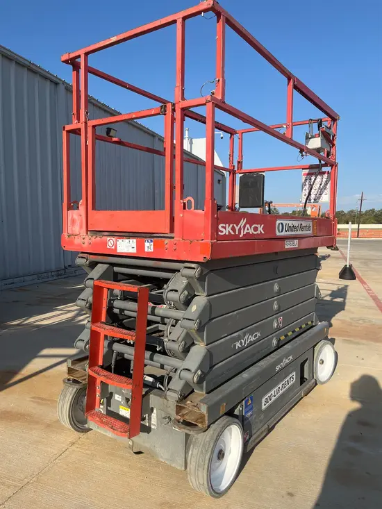 2017 Skyjack SJIII4740 Scissor Lift