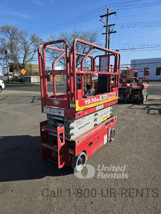 2018 MEC 1930SE Scissor Lift