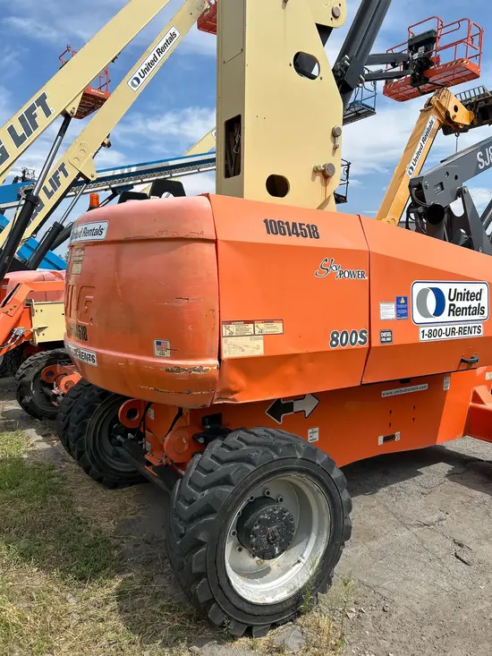 2017 JLG 800S Boom Lift