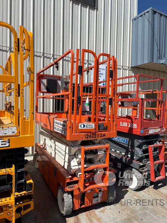 2020 Snorkel S3226E Scissor Lift