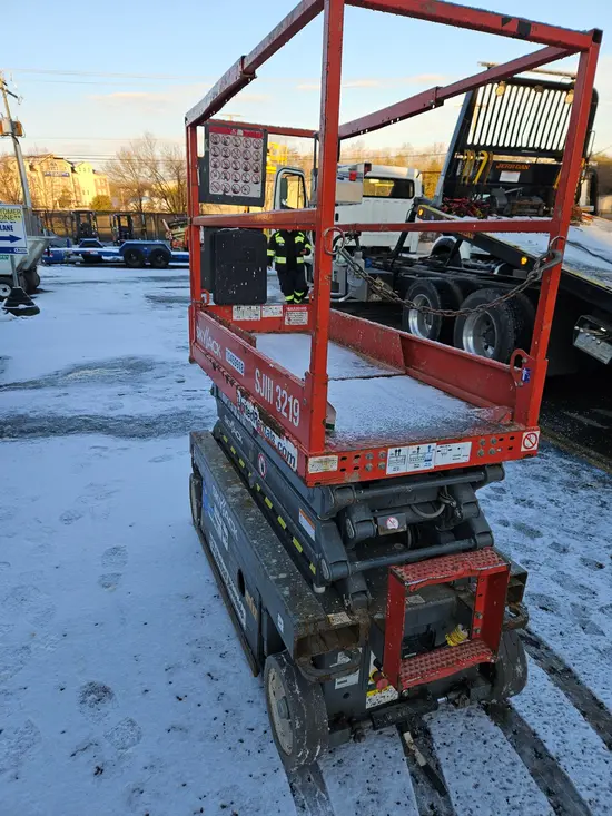 2016 Skyjack SJIII3219 Scissor Lift