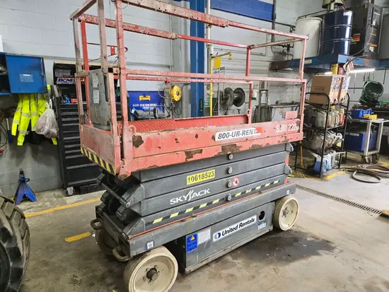 2017 Skyjack SJIII3226 Scissor Lift