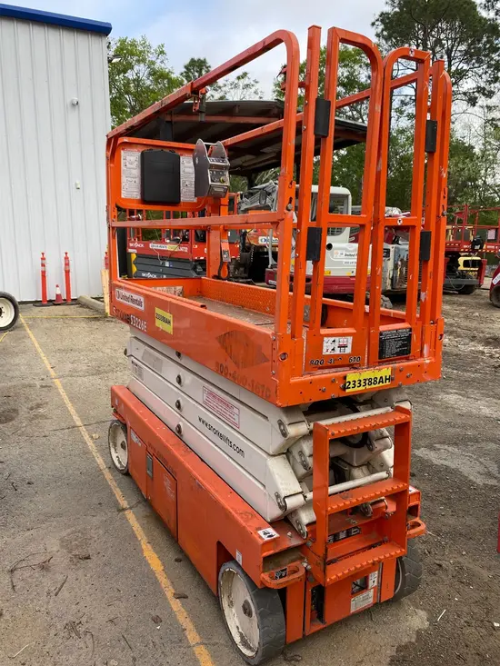 2019 Snorkel S3226E Scissor Lift