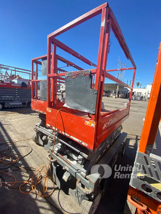 2018 Skyjack SJIII3219 Scissor Lift