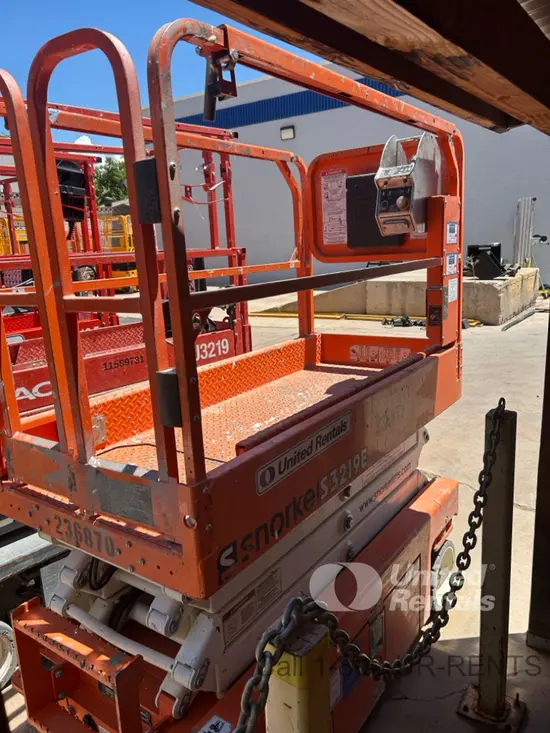 2019 Snorkel S3219E Scissor Lift