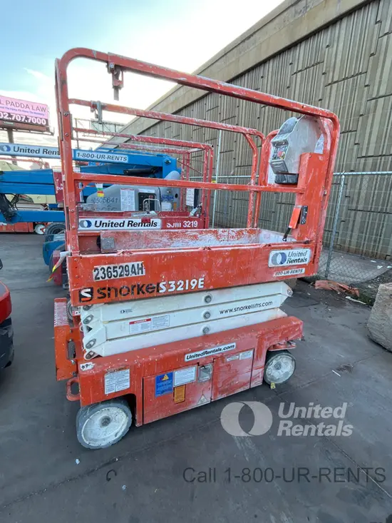 2019 Snorkel S3219E Scissor Lift