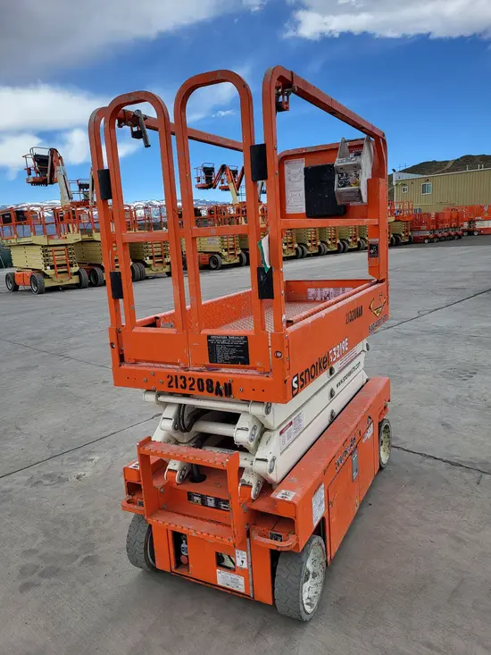 2018 Snorkel S3219E Scissor Lift