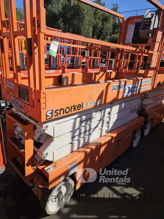 2019 Snorkel S3226E Scissor Lift