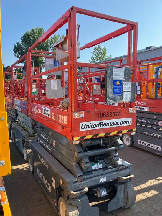 2017 Skyjack SJIII3219 Scissor Lift