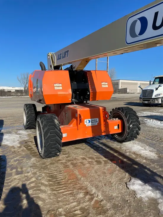 2018 JLG 860SJ Boom Lift