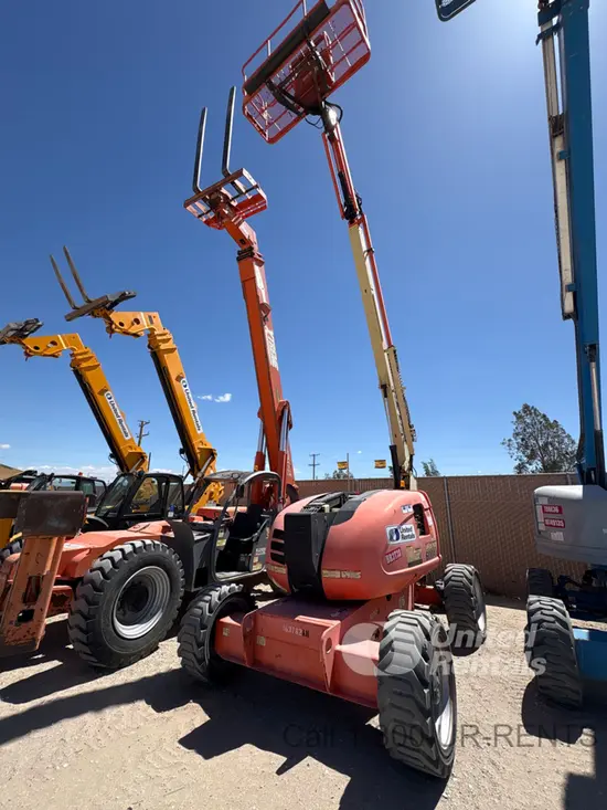 2015 JLG 600AJ Articulating Boom Lift