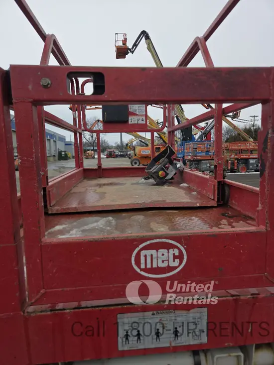 2017 MEC 4046SE Scissor Lift