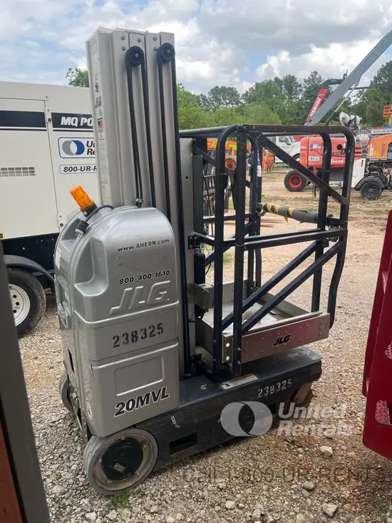 2017 JLG 20MVL Self-Propelled One-Person Lift