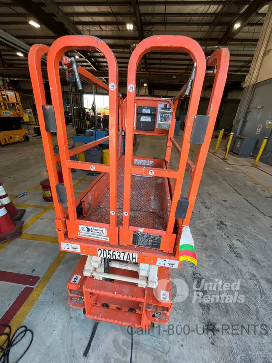 2018 Snorkel S3219E Scissor Lift