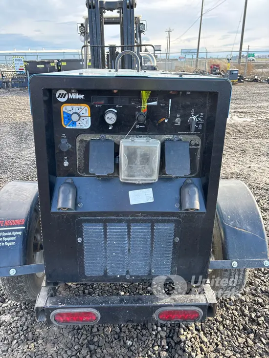 2021 Miller Welders BIG BLUE 400PRO Welder