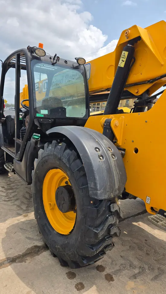 2019 JCB 509-42 Forklift
