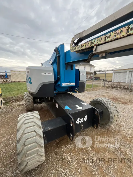 2016 Genie Z-60/37FE Articulating Boom Lift