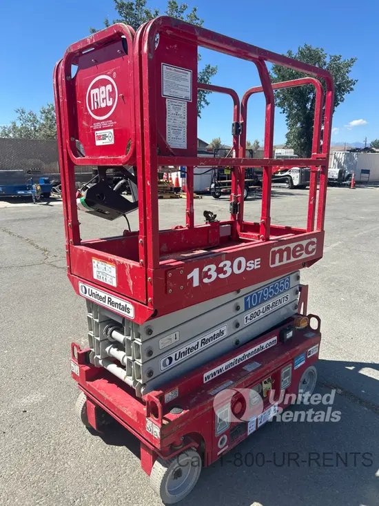 2018 MEC 1330SE Scissor Lift