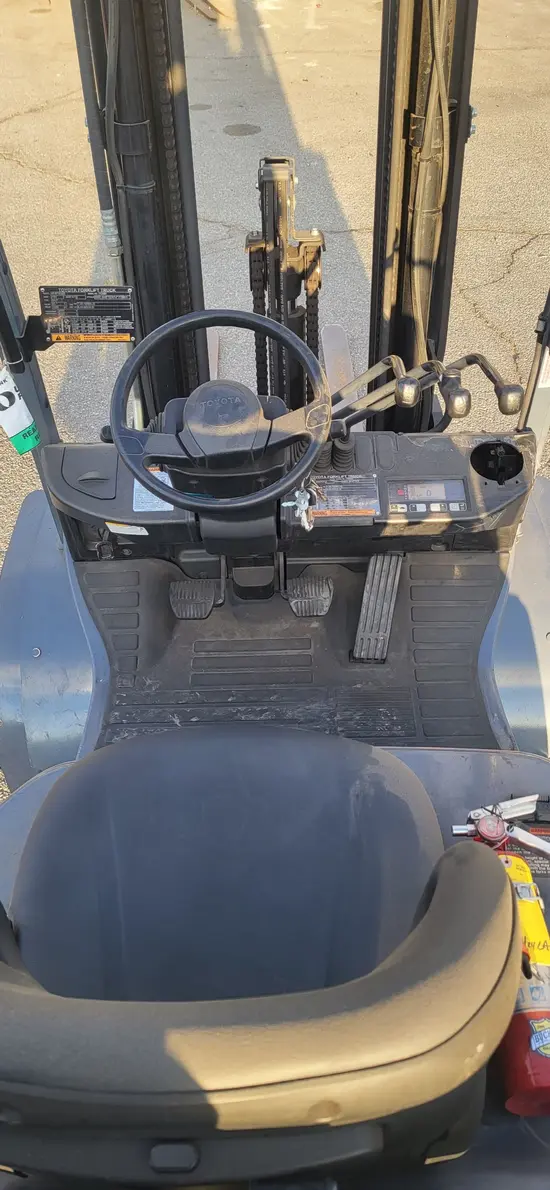2023 Toyota 40-8FGU25 Warehouse Forklift