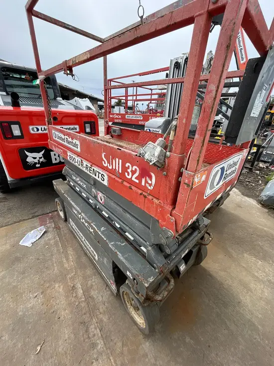 2017 Skyjack SJIII3219 Scissor Lift
