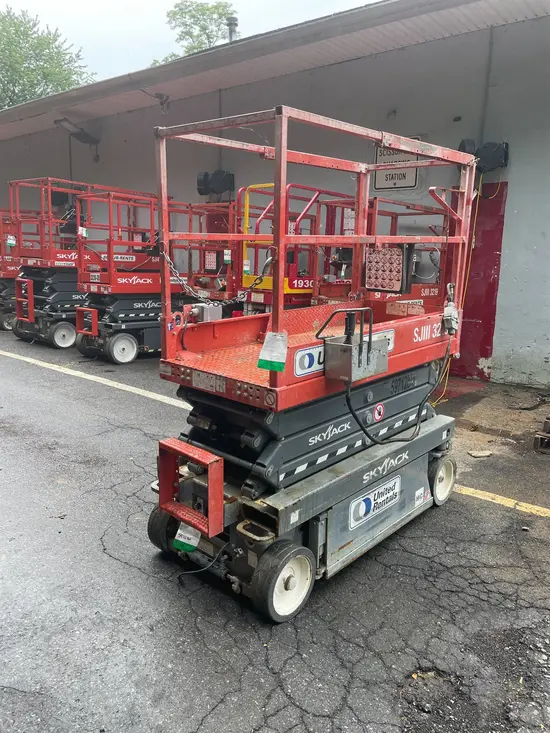 2018 Skyjack SJIII3219 Scissor Lift