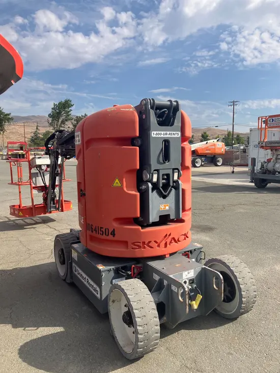 2017 Skyjack SJ30ARJE Articulating Boom Lift