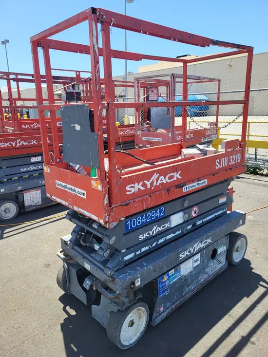 2018 Skyjack SJIII3219 Scissor Lift